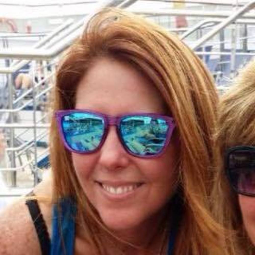 Meet your Posher, Traci